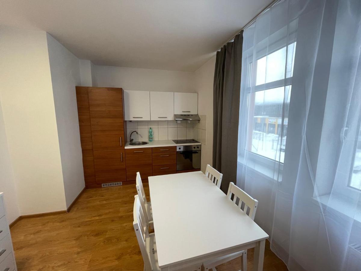 2 Room Apartment - Apartmany Chopok Liptovsky Mikulas Exterior photo