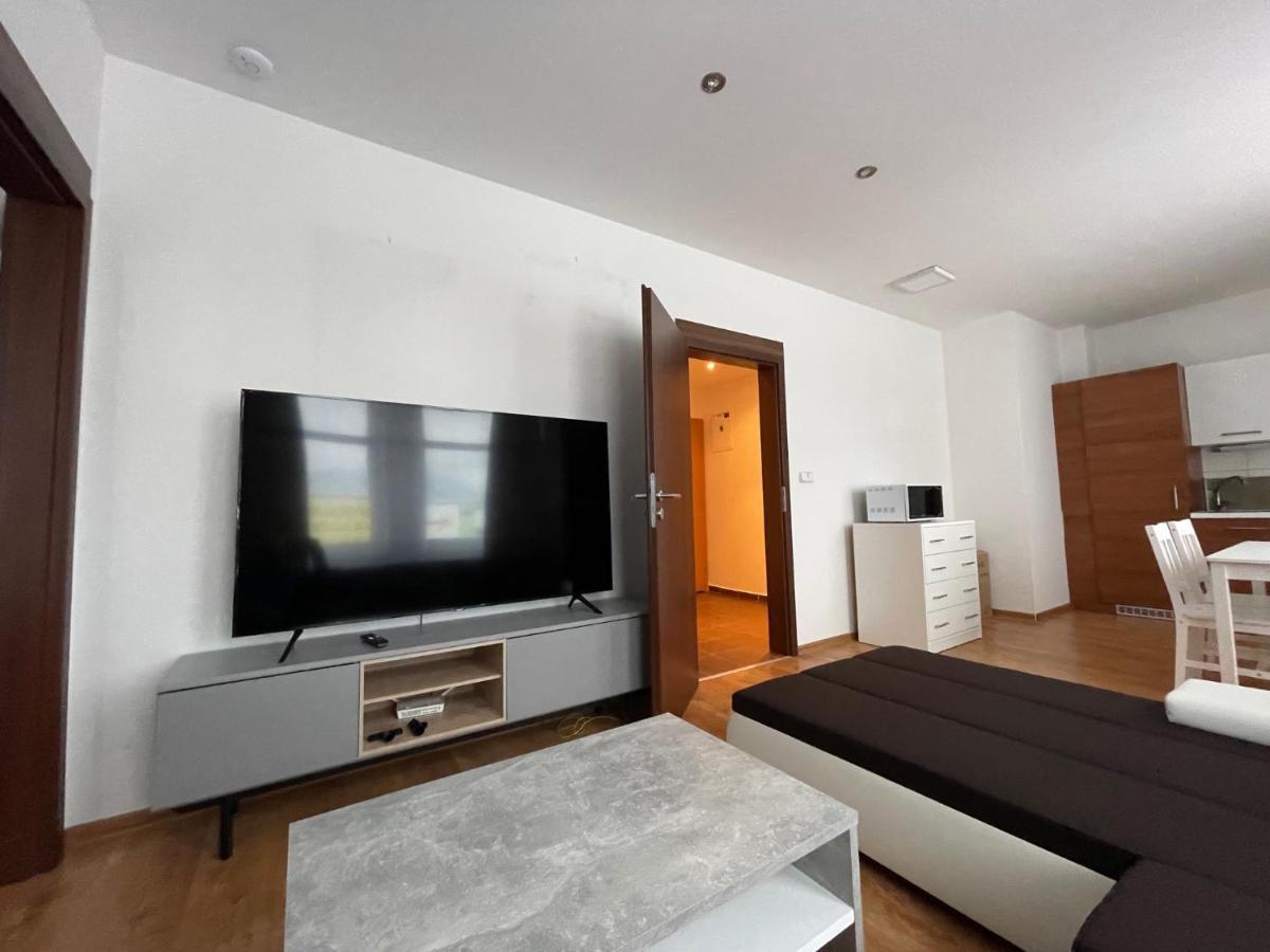 2 Room Apartment - Apartmany Chopok Liptovsky Mikulas Exterior photo